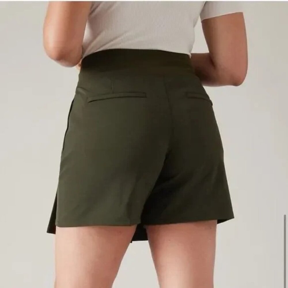 New ATHLETA 10 Endless Pleated Skort Olive Green Size 10 - Picture 6 of 6